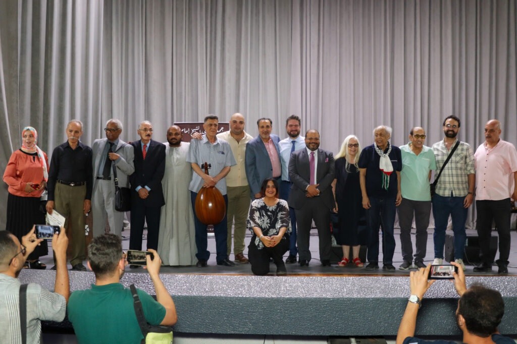 برونيكوف: طوابير الشباب في احتفالية الشيخ امام ادهشتني برونيكوف: طوابير الشباب في احتفالية الشيخ امام ادهشتني