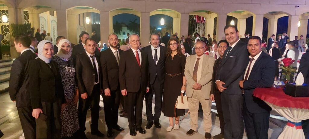 عرض خيالي لفرقة كوستروما الروسية بمشاركة مصرية