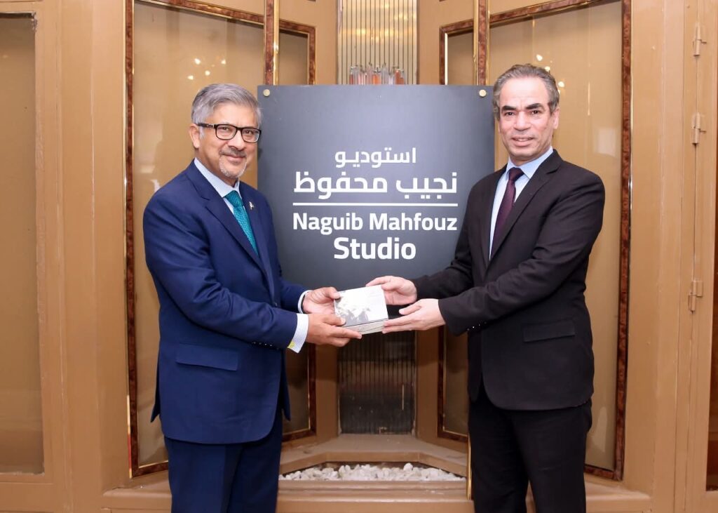 مصر وباكستان تبحثان تعزيز التعاون الإعلامي والثقافي