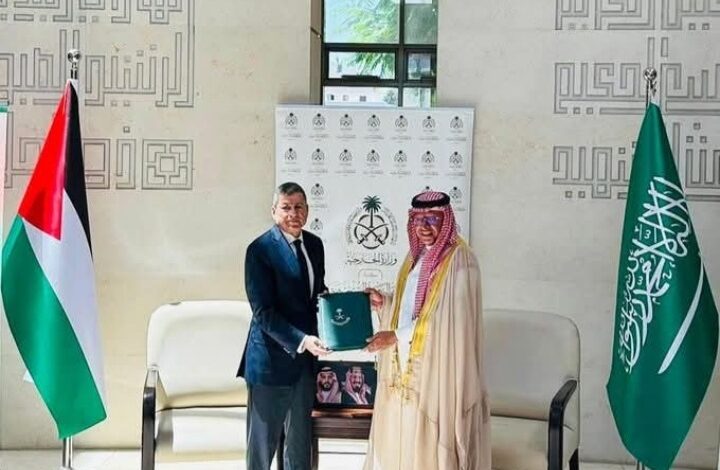 30 مليون دولار دعم مالى من السعودية لفلسطين