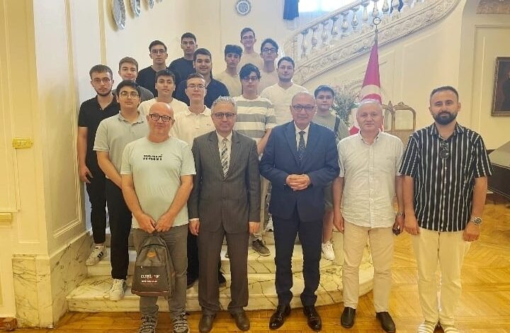 السفير التركي يسعدني رؤية الطلاب الاتراك الذين ياتون إلي مصر لدراسة اللغة العربية واتمنى أن يلتحقوا بالأزهر