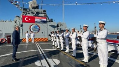 سفير تركيا كل التقدير للقيادة البحرية المصرية لكرم الضيافة وحفاوة الاستقبال التي أحاطت سفينتنا سفير تركيا كل التقدير للقيادة البحرية المصرية لكرم الضيافة وحفاوة الاستقبال التي أحاطت سفينتنا