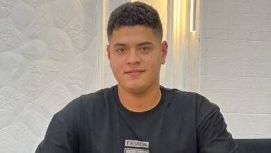 موقع السفير الإخبارى يهنئ عماد ربيع رئيس نقابة العاملين بمؤسسة الاهرام لتفوق نجله يوسف بالثانوية العامة