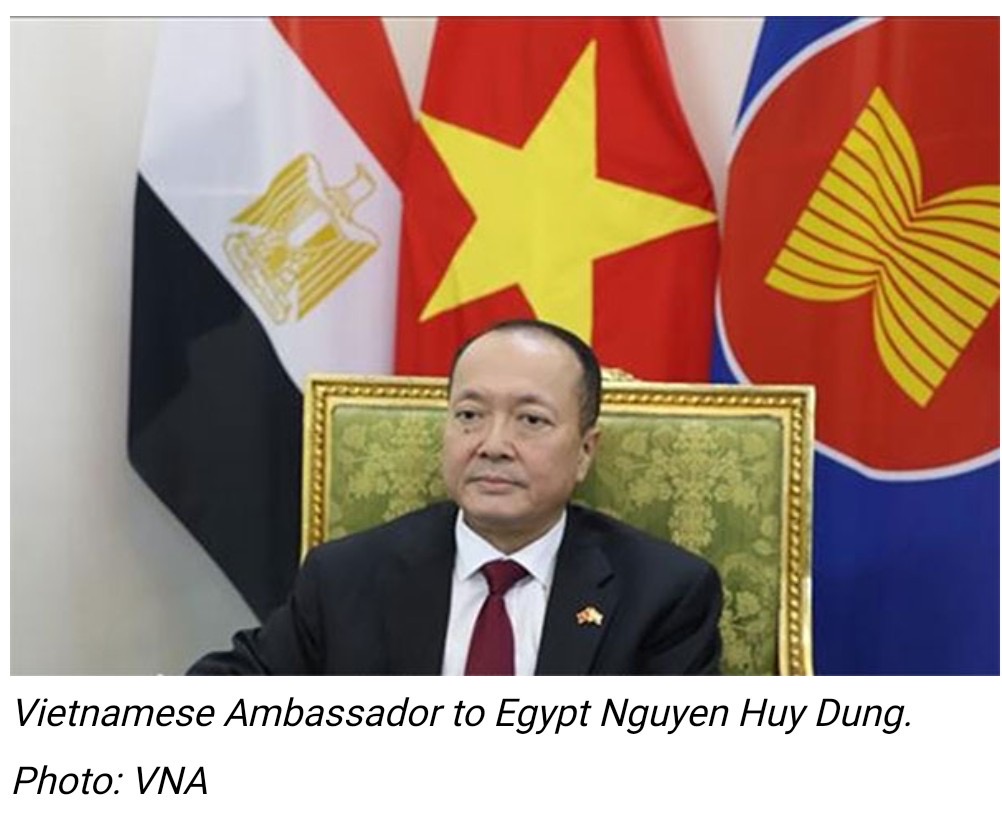 الرئيس الفيتنامي لوونغ كيونغ يبدأ زيارة استراتيجية إلى مصر اليوم الأحد الرئيس الفيتنامي لوونغ كيونغ يبدأ زيارة استراتيجية إلى مصر اليوم الأحد