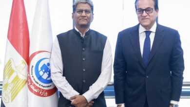 في لقائه وزير الصحة سفير الهند يدعو الشركات الهندية لاستكشاف فرص الاستثمار في مصر