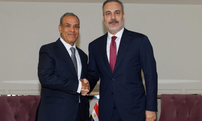 مشاورات مصرية–تركية في جدة لتعزيز العلاقات الثنائية والتنسيق الإقليمي