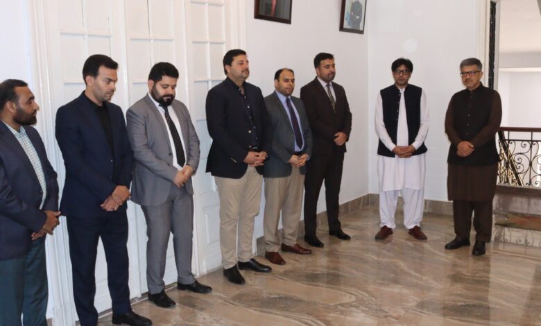 دقيقة صمت تكريماً لشعب كشمير دقيقة صمت تكريماً لشعب كشمير