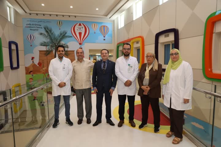 • السفير الكوبي بمصر يزور مستشفى الأورام بالأقصر