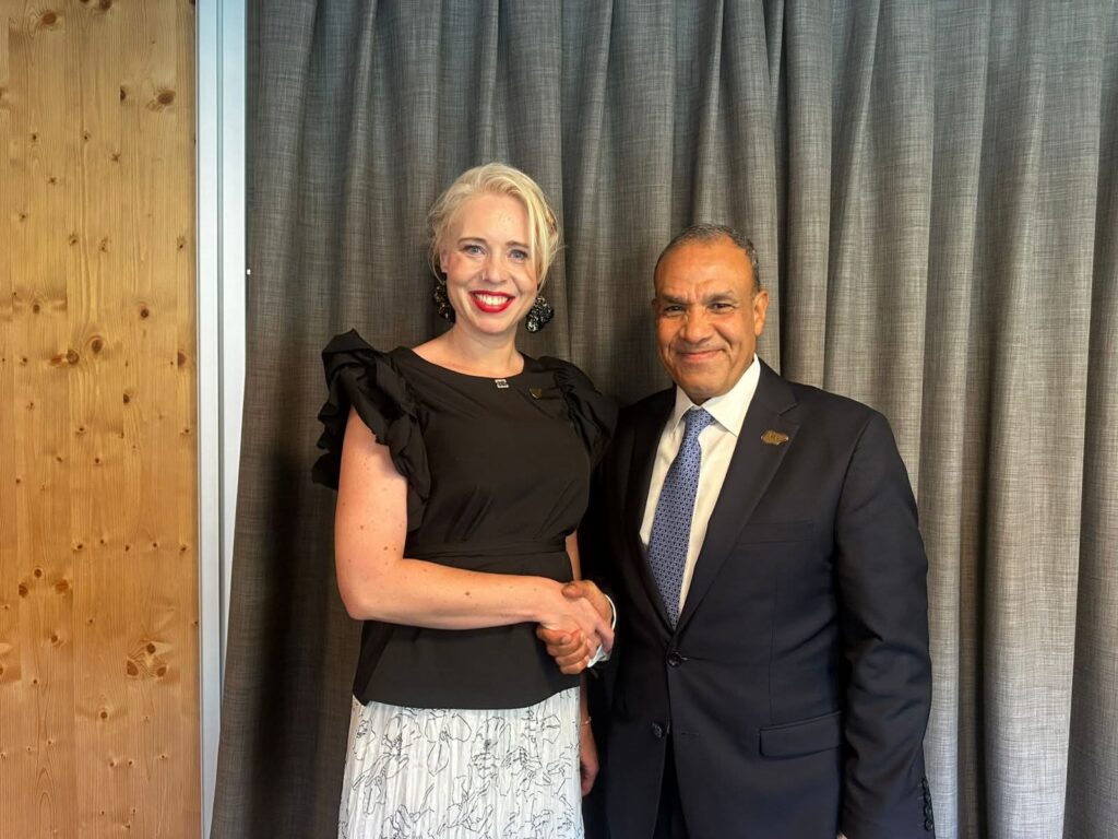 وزير الخارجية يلتقي رئيسة البرلمان السلوفيني على هامش مشاركته في منتدى بليد الاستراتيجي وزير الخارجية يلتقي رئيسة البرلمان السلوفيني على هامش مشاركته في منتدى بليد الاستراتيجي