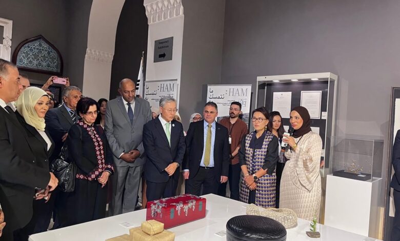 معرض “هام، ما نتمسك به” يستعرض 30 عامًا من الصداقة الكورية المصرية معرض “هام، ما نتمسك به” يستعرض 30 عامًا من الصداقة الكورية المصرية