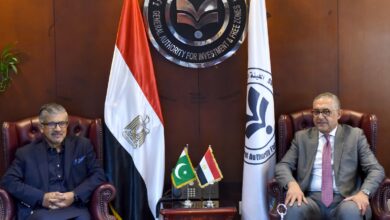 السفير الباكستاني: القاهرة مركز تصنيع إقليمي واعد.. واستثماراتنا تتوسع في الدواء والتكنولوجيا