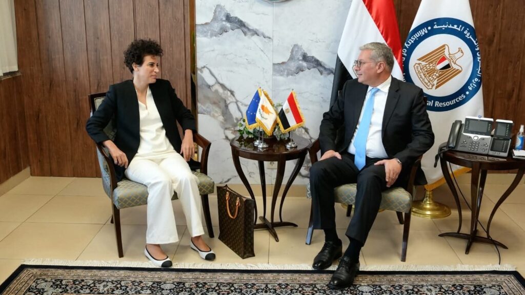 قبرص تبدي رغبتها بالتعاون مع مصر في قطاع التعدين قبرص تبدي رغبتها بالتعاون مع مصر في قطاع التعدين