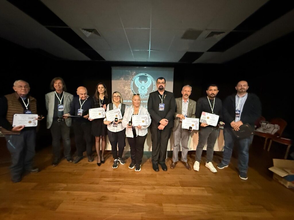 لمزيدا من التعاون مع تركيا توقيع بروتوكول للاستفادة من الخبرات بين نادي الفراعنة الدولي للتصوير والنادي التركي لمزيدا من التعاون مع تركيا توقيع بروتوكول للاستفادة من الخبرات بين نادي الفراعنة الدولي للتصوير والنادي التركي