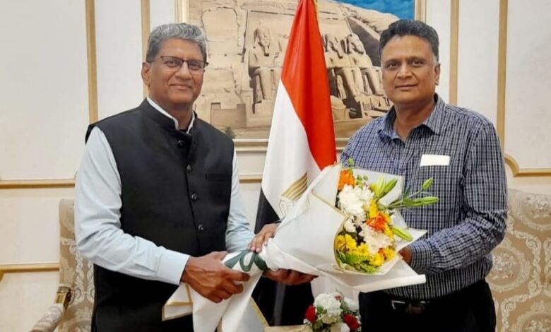 السفير الهندي بالقاهرة صاحب الابتسامه الجميلة داعم لكل ماهو مفيد للبلدين
