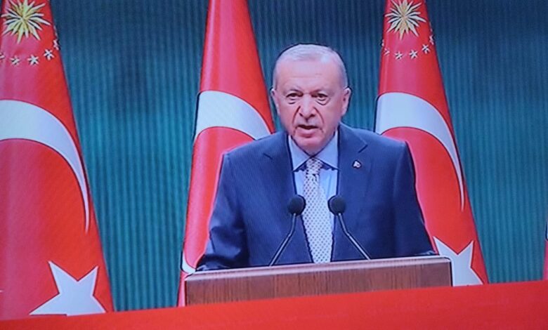 الرئيس التركي منذ قليل: نسعي لرضاء الله بدعم المظلومين ونتابع تنفيذ وقف إطلاق النار عن كثب