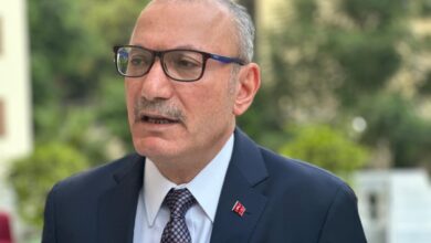 السفير التركي بالقاهرة نحتفل اليوم بالذكرى الـ102 لتأسيس جمهوريتنا بحماس وإصرار وإيمان.