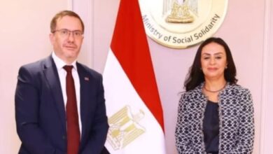 تكافل وكرامة على مائدة بحث وزيرة التضامن وسفير بريطانيا الجديد