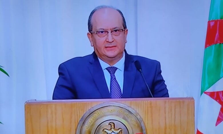 سيفي غريب : الشركات المصرية الناجحة في الجزائر اصبحت نموذجا للمثابرة والنجاح ودلالة على جاذبية البيئه الاستثمارية في الجزائر