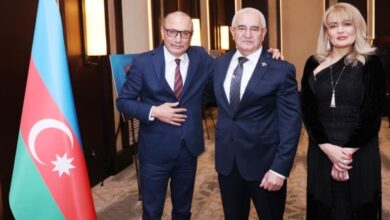 في عيد النصر سفير أذربيجان يشيد باتفاق السلام في شرم الشيخ بمشاركة الرئيس إلهام علييف