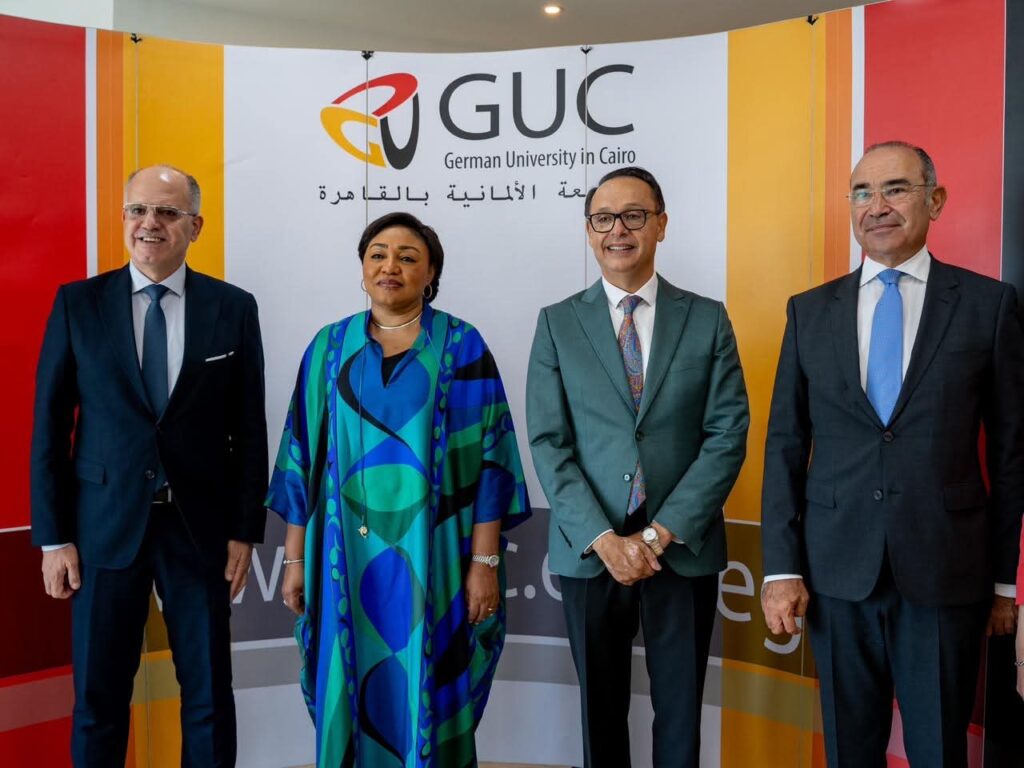 السيدة الأولى بالكونغو الديمقراطية تزور الجامعة الألمانية بالقاهرة لتعزيز التعاون الأكاديمي والمنح الدراسية السيدة الأولى بالكونغو الديمقراطية تزور الجامعة الألمانية بالقاهرة لتعزيز التعاون الأكاديمي والمنح الدراسية