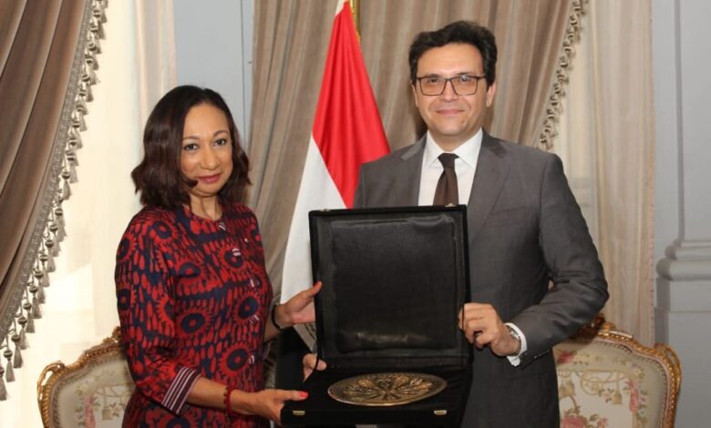 وزيرة الثقافة في كوت ديفوار مصرشريك محوري في حفظ التراث الإنساني وتعزيز التواصل بين شعوب القارة