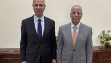 السفير العراقي يلتقي الأمين العام المساعد رئيس بعثة جامعة الدول العربية لمراقبة الانتخابات العراقية.