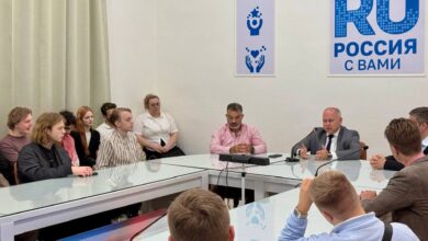 طلاب روسيا في زيارة للقاهرة