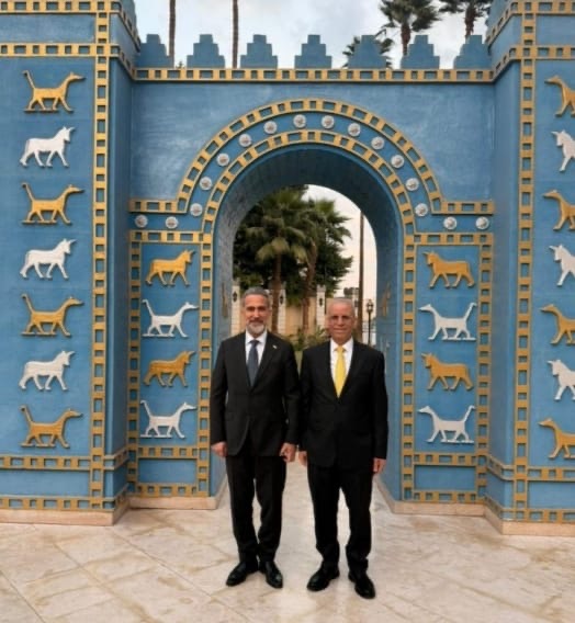 السفير العراقي يستقبل رئيس مجلس مفوضي هيئة الاعلام والاتصالات