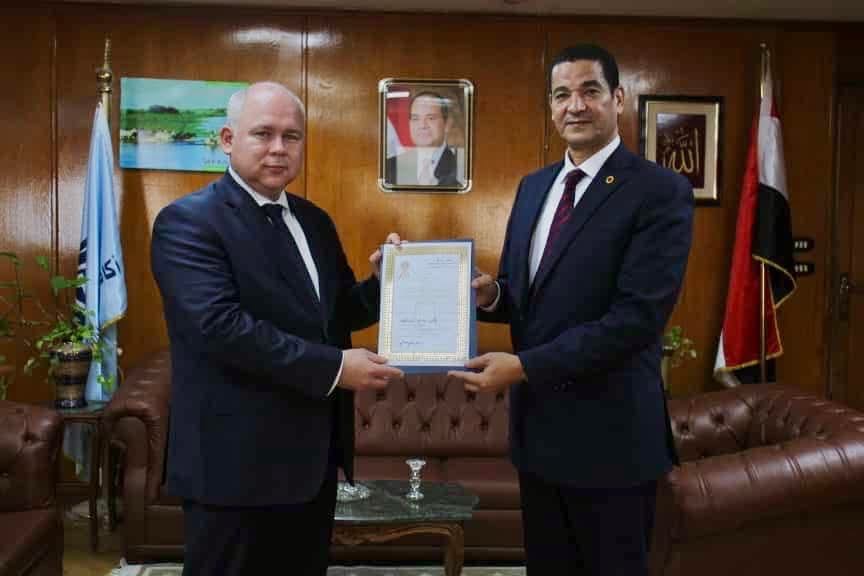 تعاون روسي مع اكاديمية السادات