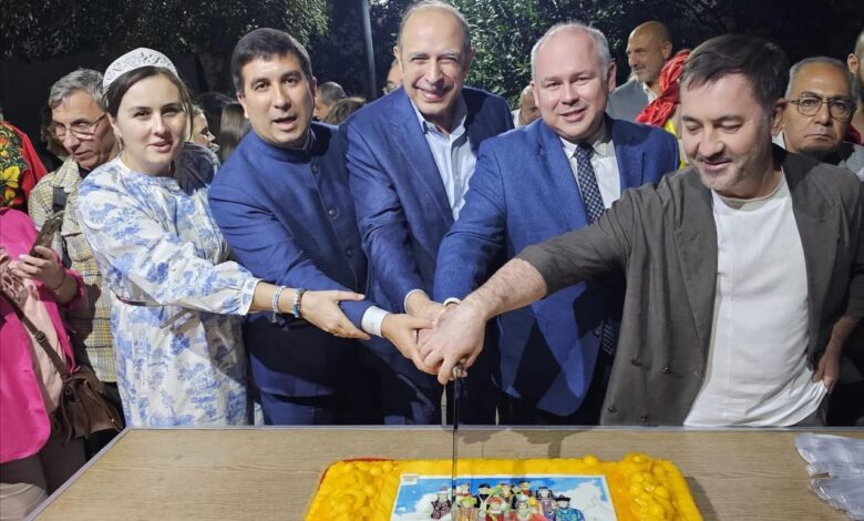 برعاية مصرية.. كرنفال روسي في عيد الوحدة برعاية مصرية.. كرنفال روسي في عيد الوحدة