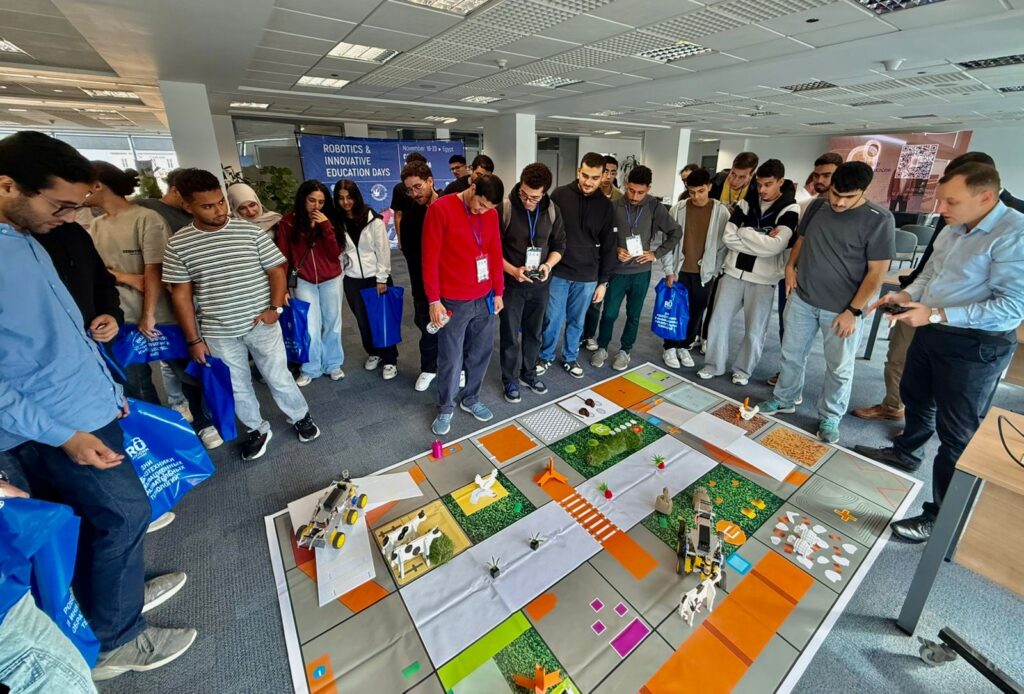 افتتاح الاسبوع الروسي للروبوتات بالاكاديمية العربية افتتاح الاسبوع الروسي للروبوتات بالاكاديمية العربية