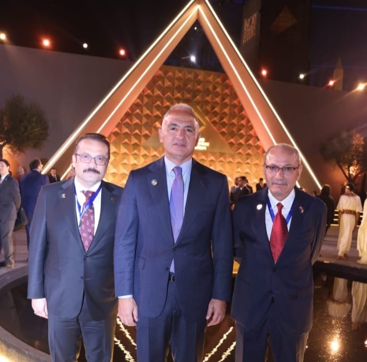 سفير تركيا المتحف المصري الكبير مبادرة ثقافية غاليه تلقي الضوء على تاريخ البشرية سفير تركيا المتحف المصري الكبير مبادرة ثقافية غاليه تلقي الضوء على تاريخ البشرية