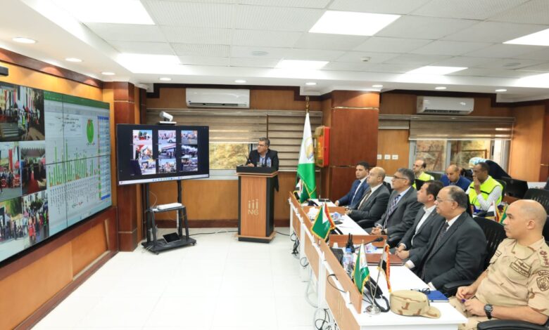 محافظ الجيزة يتابع انتظام فتح اللجان الانتخابية في ثاني أيام انتخابات مجلس النواب من داخل مركز السيطرة محافظ الجيزة يتابع انتظام فتح اللجان الانتخابية في ثاني أيام انتخابات مجلس النواب من داخل مركز السيطرة