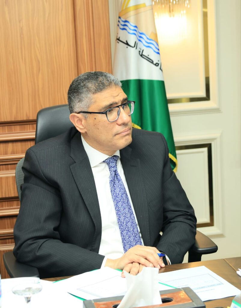 محافظ الجيزة يترأس لجنة اختيار مديري عموم الإدارات ويؤكد: الاختيار يقوم على الكفاءة وقدرة القيادات على تطوير الأداء