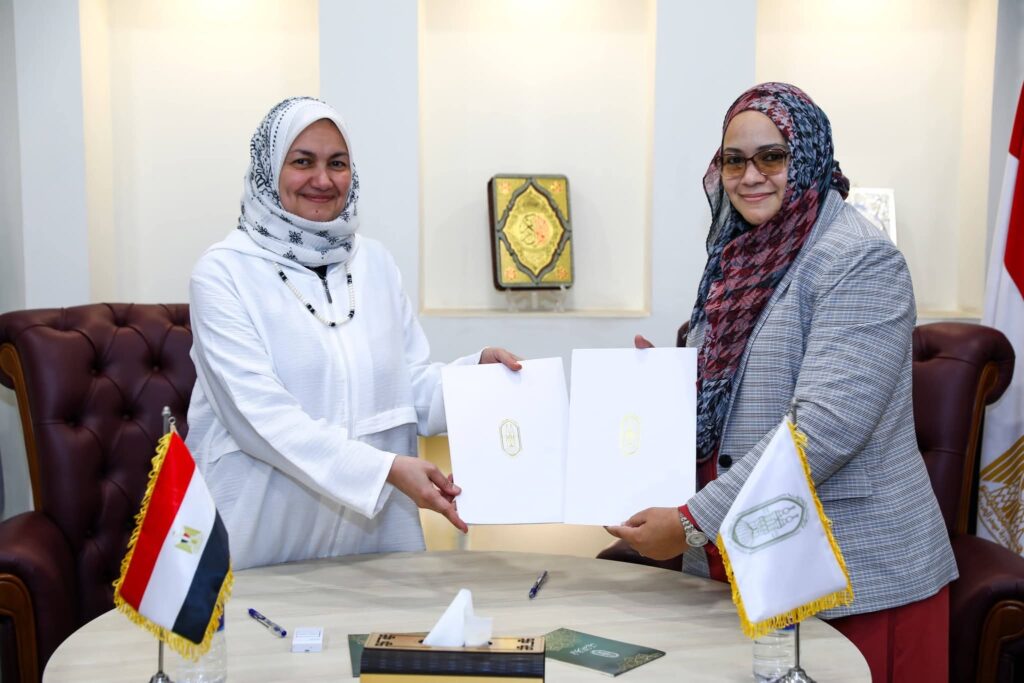 بروتوكول تعاون مع جامعة IQOU الأمريكية لإنشاء مركز الأزهر لتعليم اللغة العربية للناطقين بغيرها