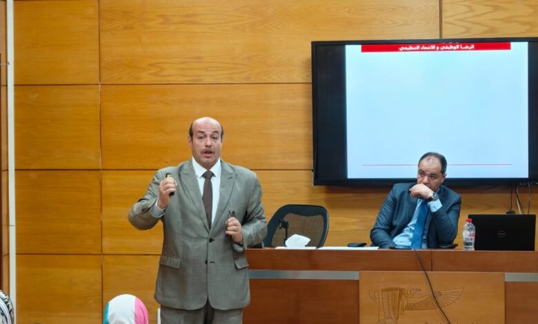 ميناء القاهرة الجوي يطلق برنامجًا لإعداد جيل مهني ملتزم ومحفَّز”