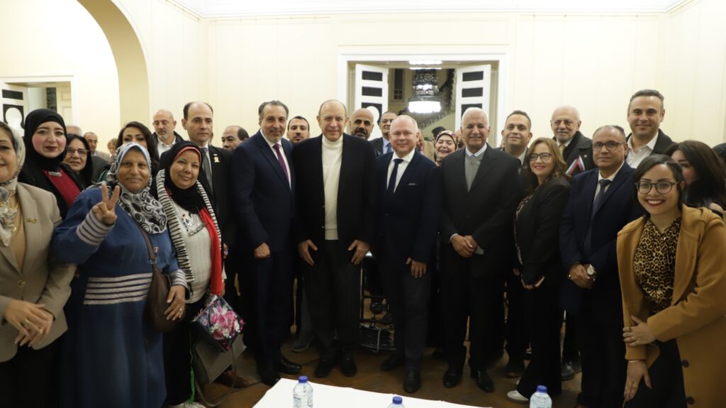 *الصداقة الروسية تحتفي بالذكرى الـــ 80 لعيد النصر* *الصداقة الروسية تحتفي بالذكرى الـــ 80 لعيد النصر*