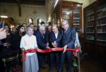 الأخوة في الفن: المعرض التركي المصري المشترك في فن حسن الخط يفتح ابوابه للزيارة في القاهرة.