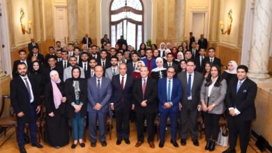 وزير الخارجية يستقبل طلبة كلية السياسة والاقتصاد بجامعة بني سويف