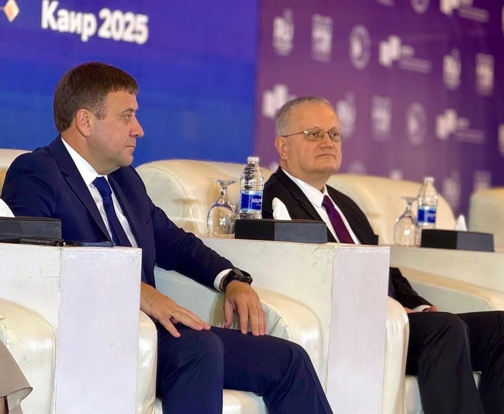 بمشاركة 16 دولة افريقية بوريسينكو وشفيتسوف يفتتحا مؤتمر اللغة الروسية بالقاهرة بمشاركة 16 دولة افريقية بوريسينكو وشفيتسوف يفتتحا مؤتمر اللغة الروسية بالقاهرة