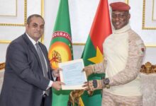 السفير المصرى يُقدم أوراق اعتماده إلى الرئيس البوركيني