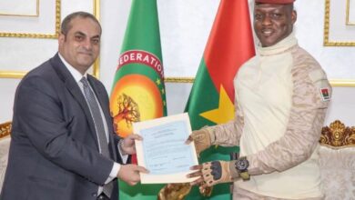 السفير المصرى يُقدم أوراق اعتماده إلى الرئيس البوركيني
