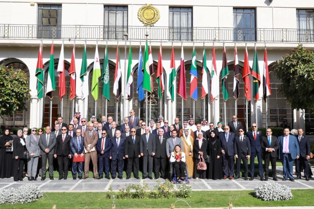السفير رشيد خطابي: الجامعة العربية حريصة على تعزيز وتطوير العمل العربي المشترك في المجالين القانوني والقضائي