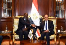 وزير الخارجية يلتقي رئيس مفوضية الإيكواس لبحث سبل تعزيز التعاون المشترك