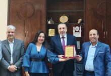 آداب العاصمة تكرّم شريف جاد