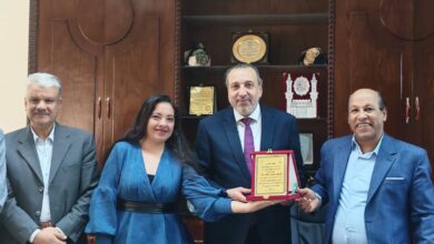 آداب العاصمة تكرّم شريف جاد