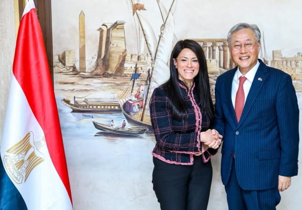 وزيرة التخطيط تشيد بجهود سفير كوريا الجنوبية في دعم وتعزيز التعاون بين البلدين