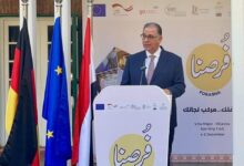 نائب وزير الخارجية يفتتح معرض الحرف اليدوية الذى يقام تحت مظلة المبادرة الرئاسية مراكب النجاة