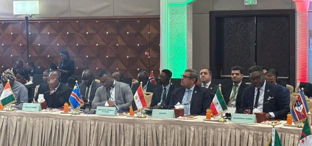 نائب وزير الخارجية والهجرة يشارك في منتدى وهران رفيع المستوى للسلم والأمن في أفريقيا نائب وزير الخارجية والهجرة يشارك في منتدى وهران رفيع المستوى للسلم والأمن في أفريقيا