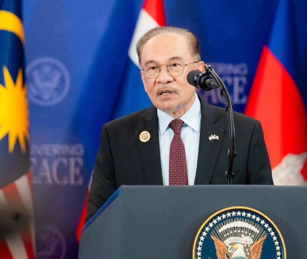 ماليزيا تتدخل لدعم استمرار السلام بين كمبوديا وتايلاند ماليزيا تتدخل لدعم استمرار السلام بين كمبوديا وتايلاند